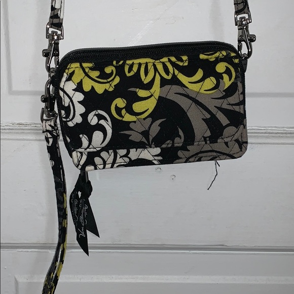 Vera Bradley Handbags - Vera Bradley Wristlet